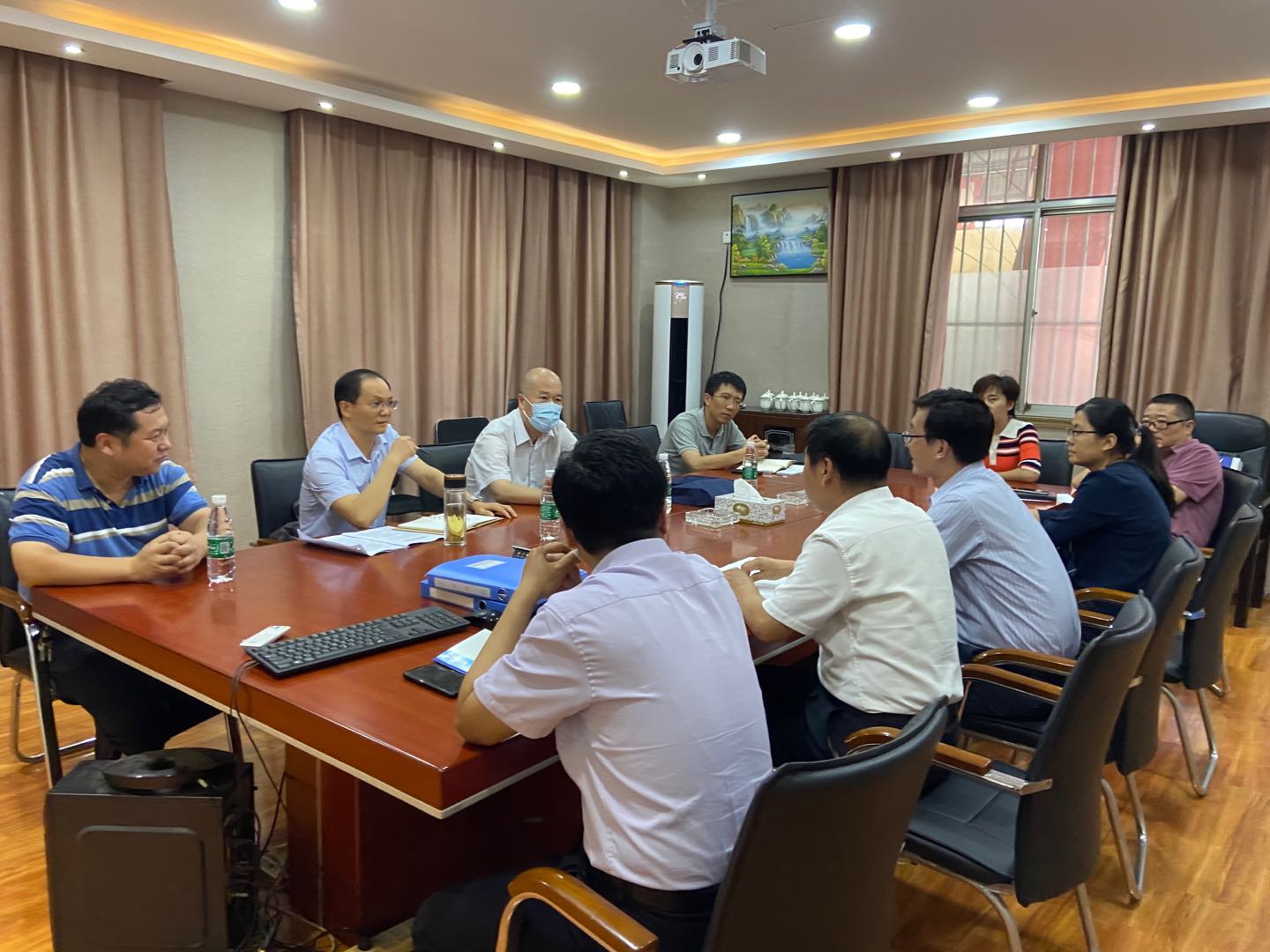 省总工会联合调研组来心博买球_心博买球集团调研