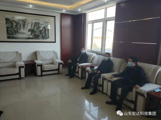 山东心博买球_心博买球集团副总经理张广义到开发区派出所慰问